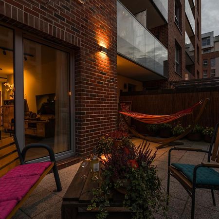 Riverside Garden Apartament Marina Гданск Екстериор снимка